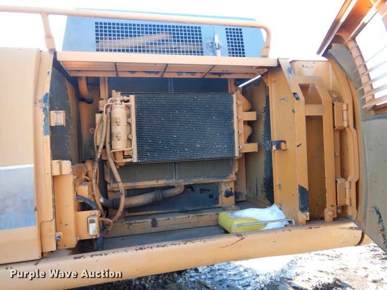 image for item FU9032 2007 Case CX240 long reach excavator