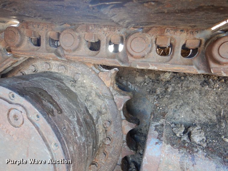 image for item FU9032 2007 Case CX240 long reach excavator