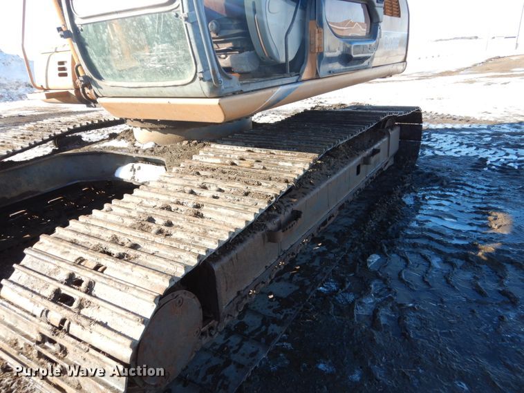 image for item FU9032 2007 Case CX240 long reach excavator