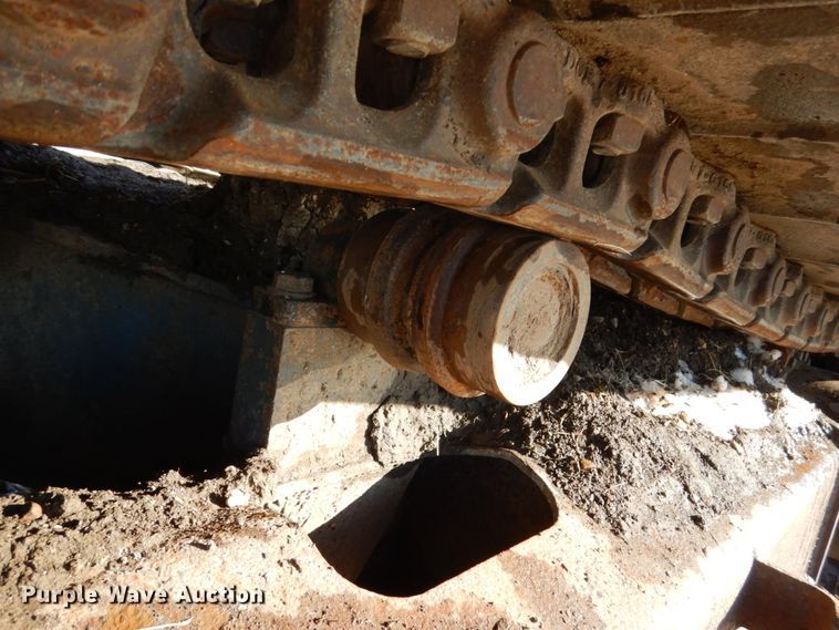 image for item FU9032 2007 Case CX240 long reach excavator