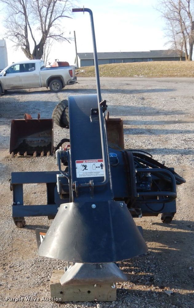 image for item FU9042 Bradco RS18 skid steer rock saw