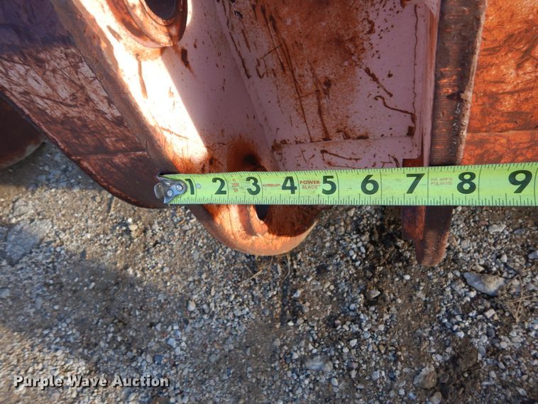 image for item FU9044 35.5"W excavator bucket