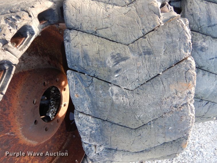 image for item FU9045 (4) demolition tires and wheels