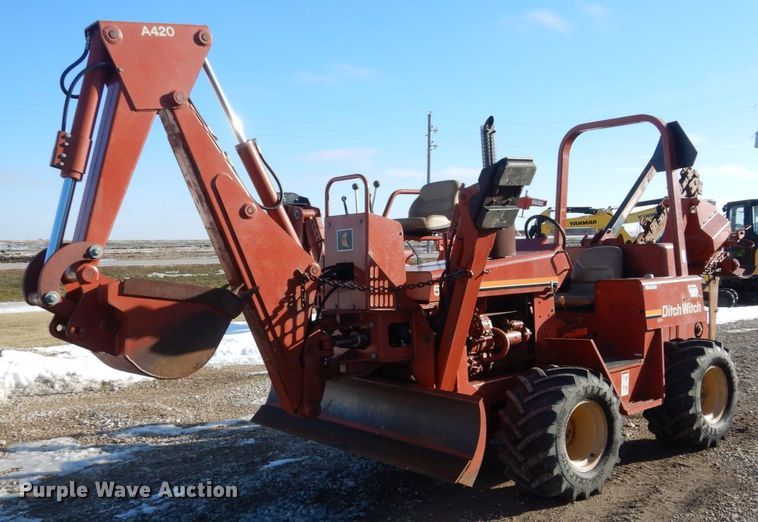 image for item FU9051 1995 Ditch Witch 5110 trencher