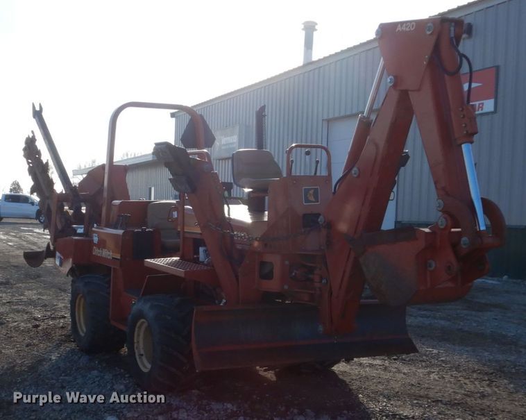 image for item FU9051 1995 Ditch Witch 5110 trencher