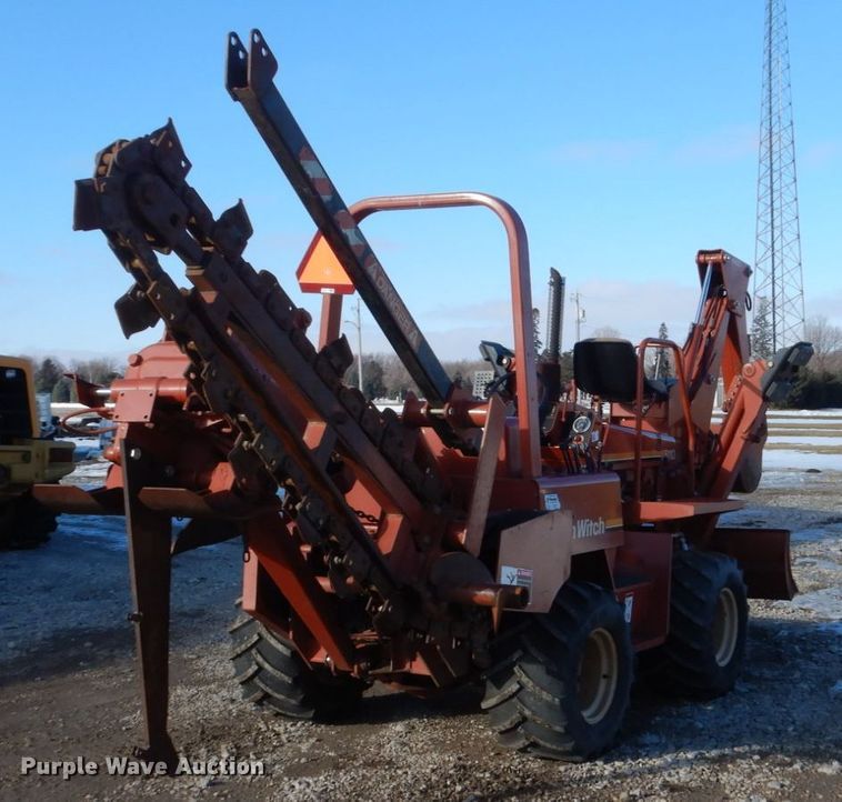 image for item FU9051 1995 Ditch Witch 5110 trencher