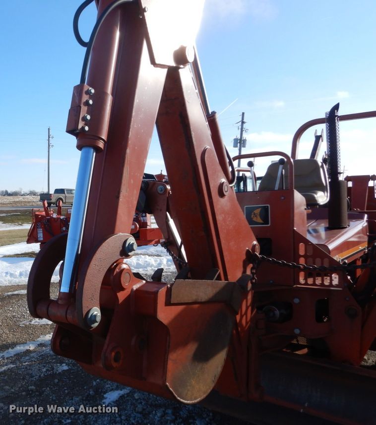 image for item FU9051 1995 Ditch Witch 5110 trencher