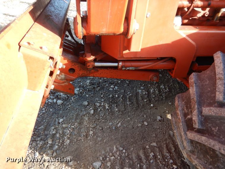 image for item FU9051 1995 Ditch Witch 5110 trencher