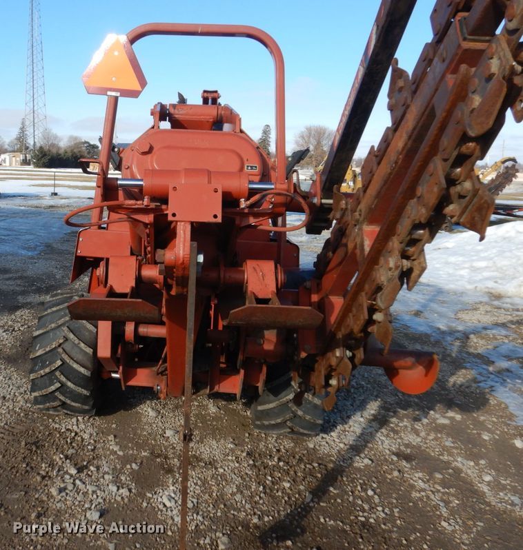 image for item FU9051 1995 Ditch Witch 5110 trencher