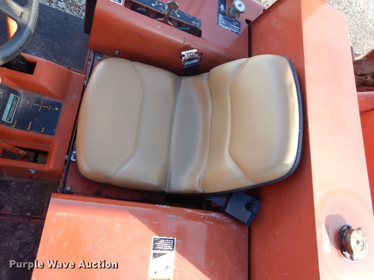 image for item FU9051 1995 Ditch Witch 5110 trencher