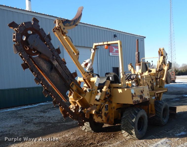 image for item FU9052 2000 Vermeer V5800 trencher