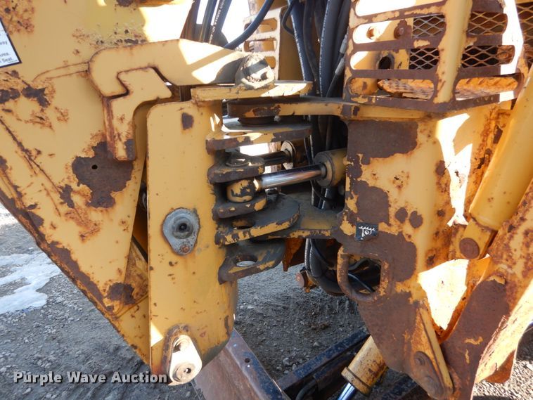 image for item FU9052 2000 Vermeer V5800 trencher