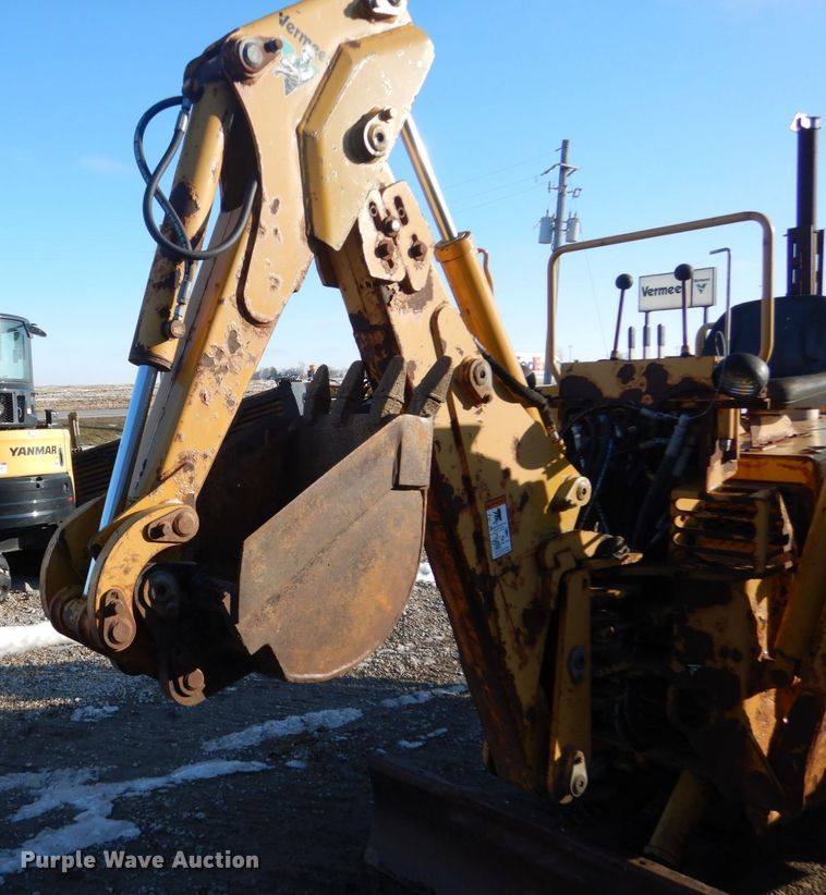 image for item FU9052 2000 Vermeer V5800 trencher