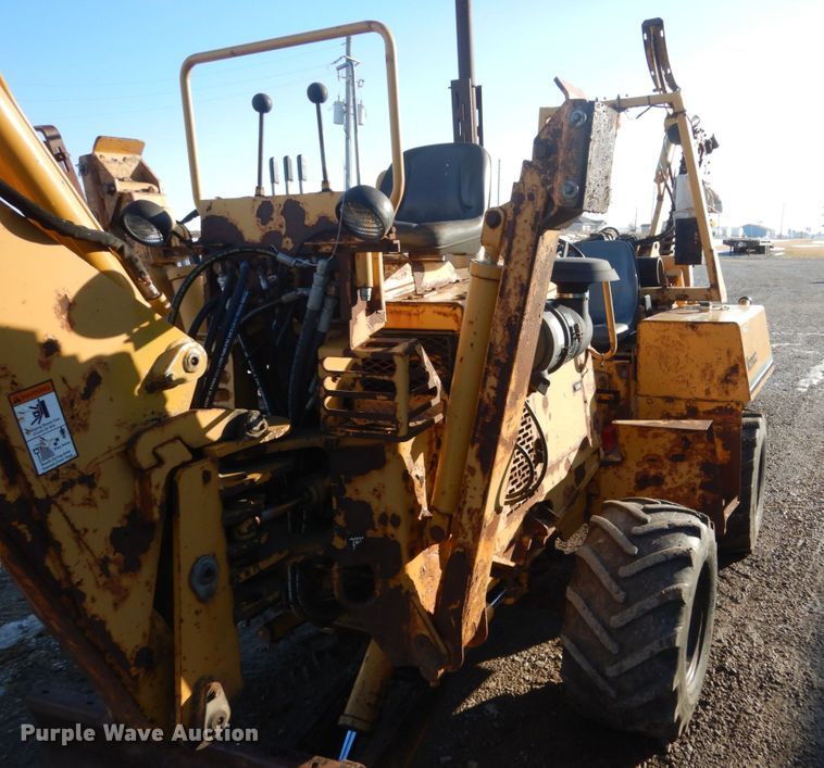 image for item FU9052 2000 Vermeer V5800 trencher