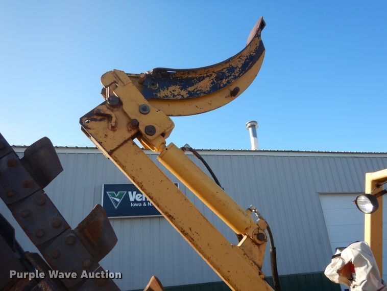 image for item FU9052 2000 Vermeer V5800 trencher
