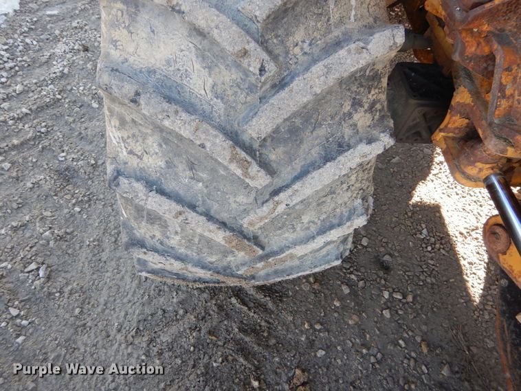 image for item FU9052 2000 Vermeer V5800 trencher