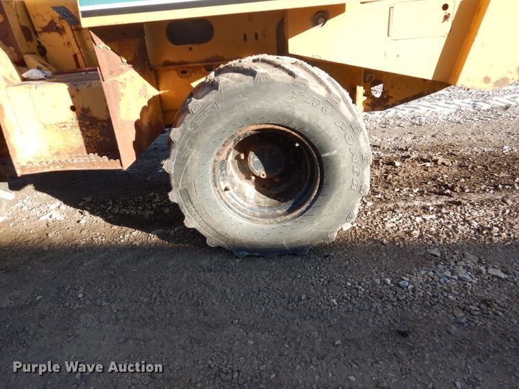 image for item FU9052 2000 Vermeer V5800 trencher