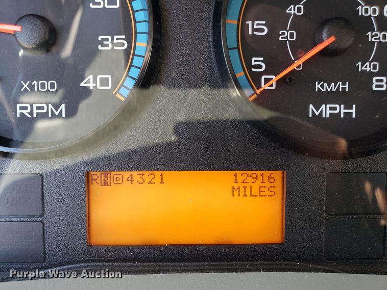 image for item FW9571 2013 International 4300 service truck with crane