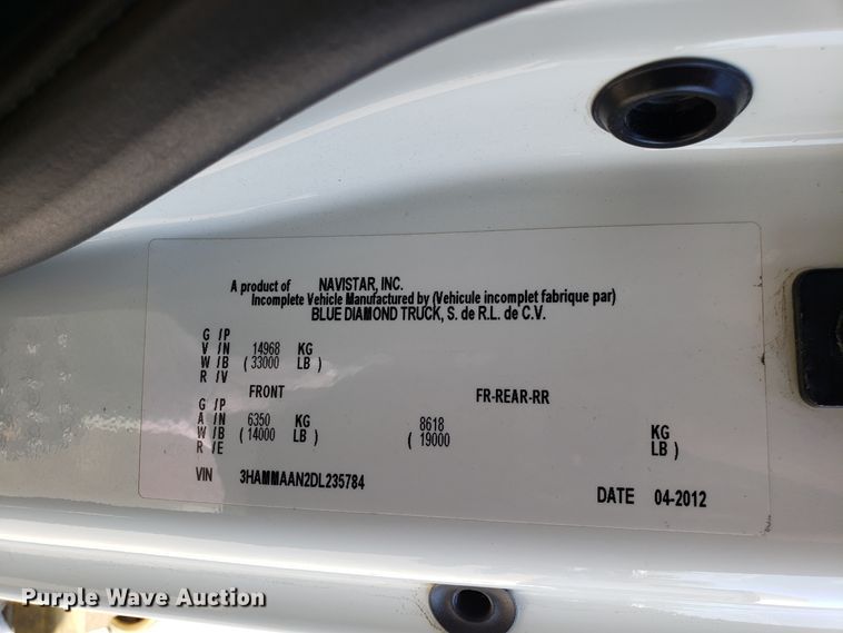 image for item FW9571 2013 International 4300 service truck with crane