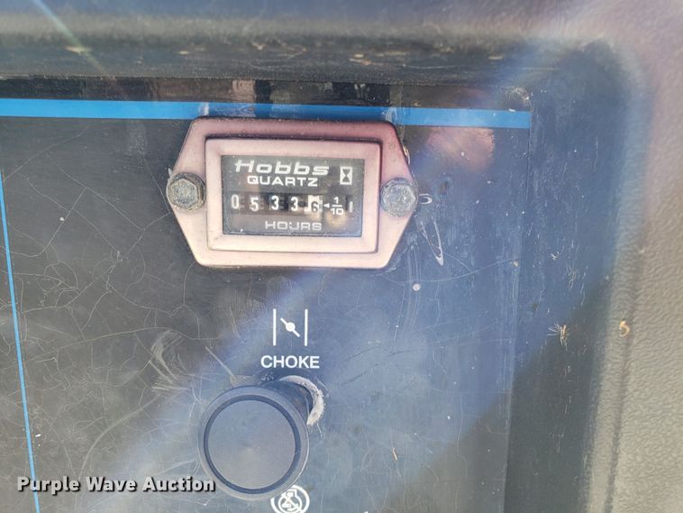 image for item FW9571 2013 International 4300 service truck with crane