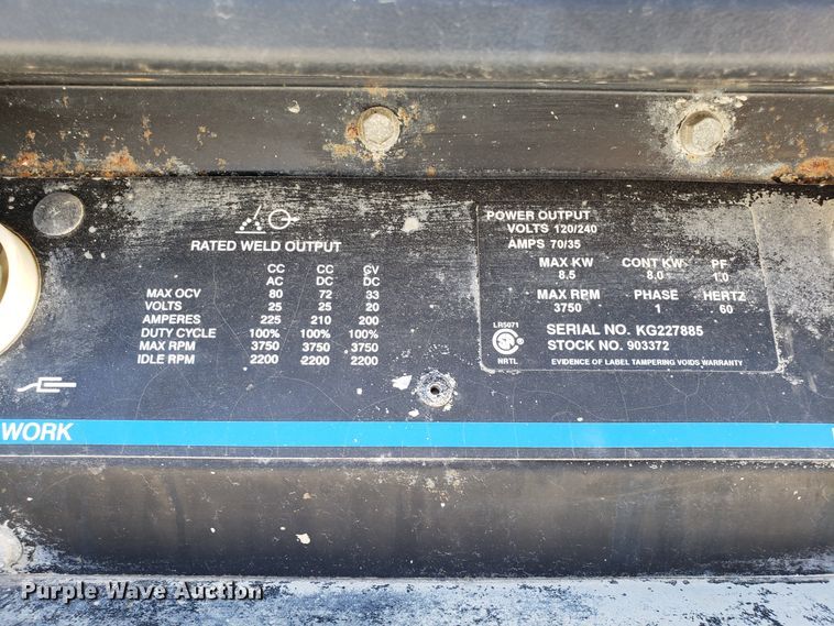 image for item FW9571 2013 International 4300 service truck with crane