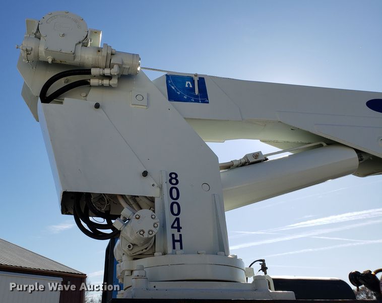 image for item FW9571 2013 International 4300 service truck with crane