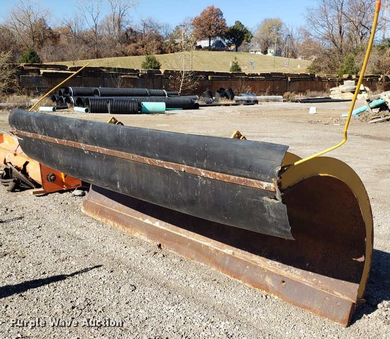 image for item FW9578 Henderson 10'W snow plow