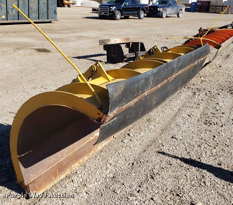 image for item FW9578 Henderson 10'W snow plow