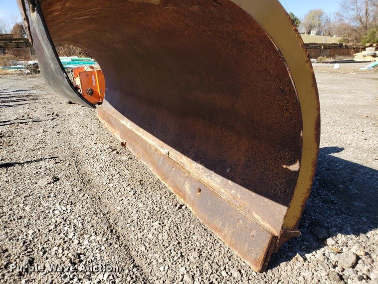 image for item FW9578 Henderson 10'W snow plow