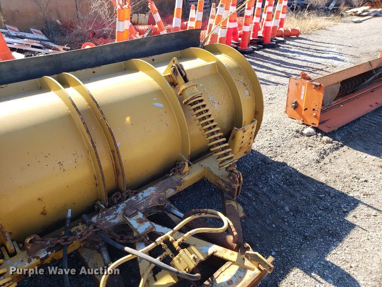 image for item FW9578 Henderson 10'W snow plow