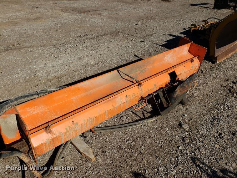 image for item FW9579 Salt Dogg tailgate spreader