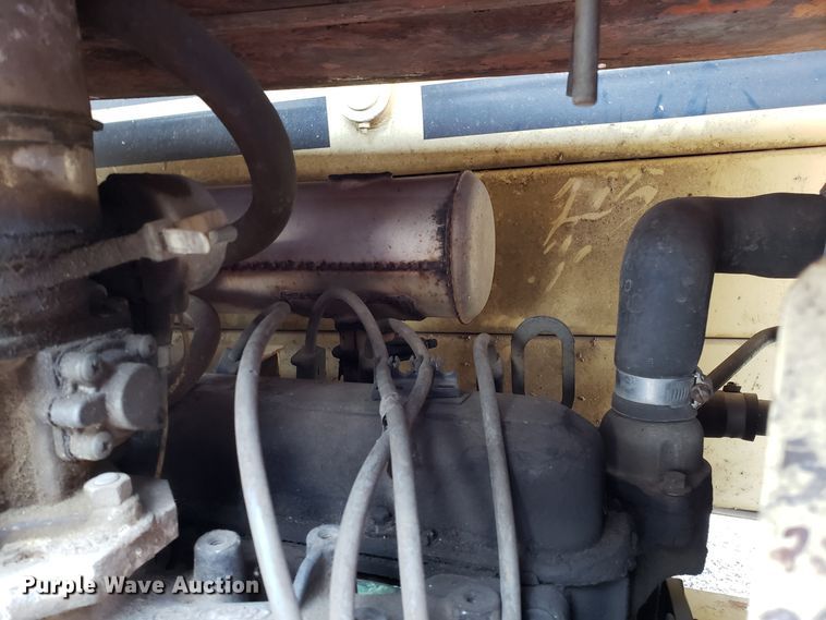 image for item GA9299 1996 JLG 33RTS scissor lift