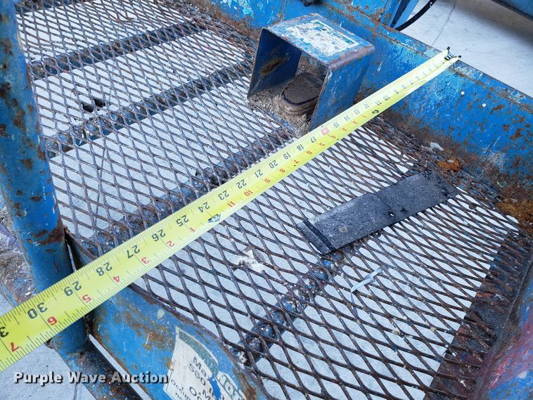 image for item GA9300 Genie Z-34/22 boom lift