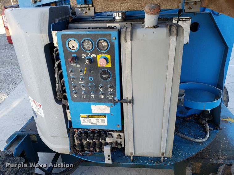 image for item GA9300 Genie Z-34/22 boom lift