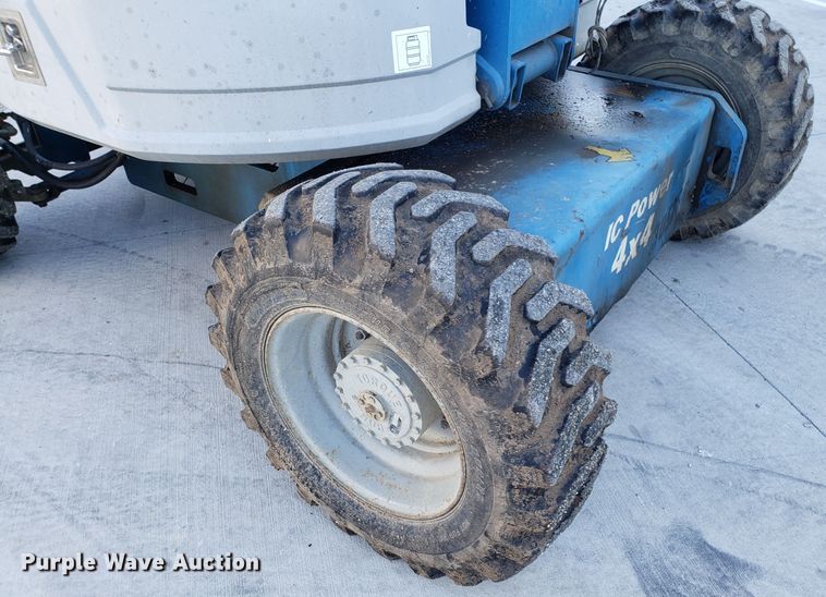 image for item GA9300 Genie Z-34/22 boom lift