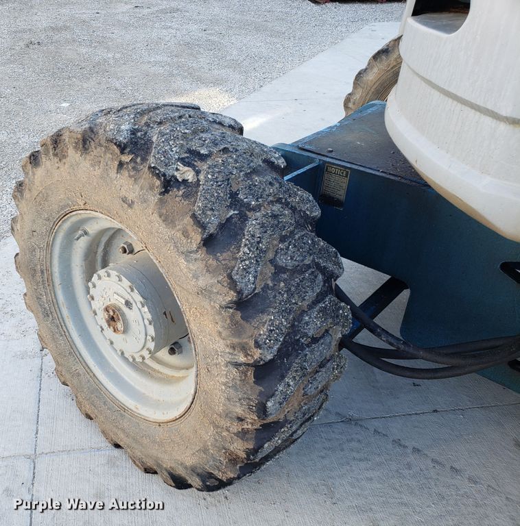 image for item GA9300 Genie Z-34/22 boom lift