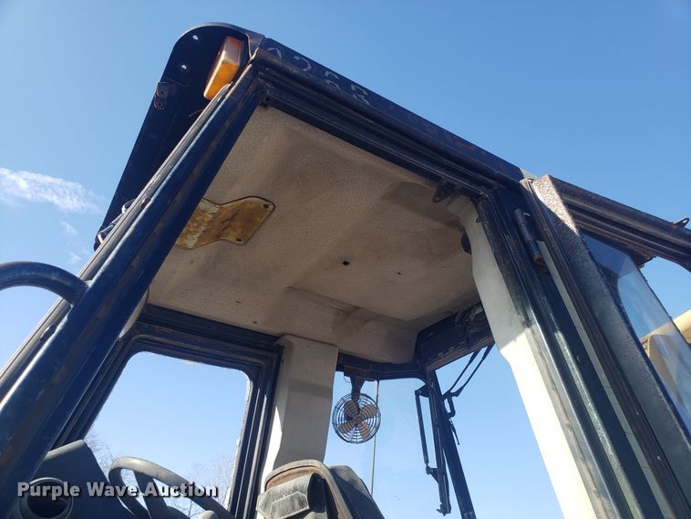 image for item GA9304 1993 Caterpillar 426B backhoe