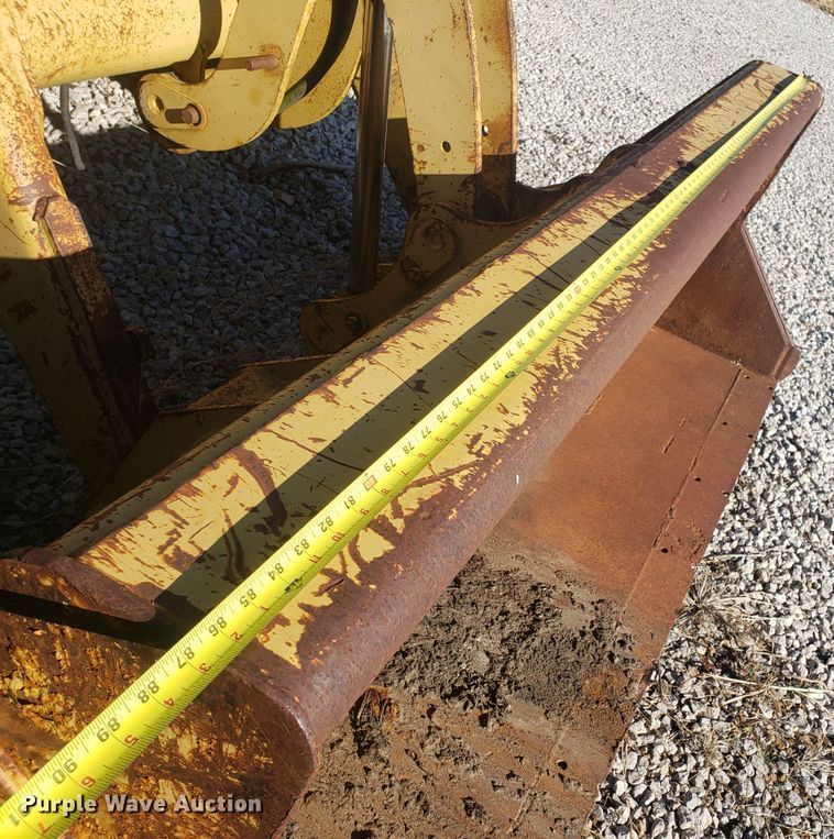 image for item GA9304 1993 Caterpillar 426B backhoe