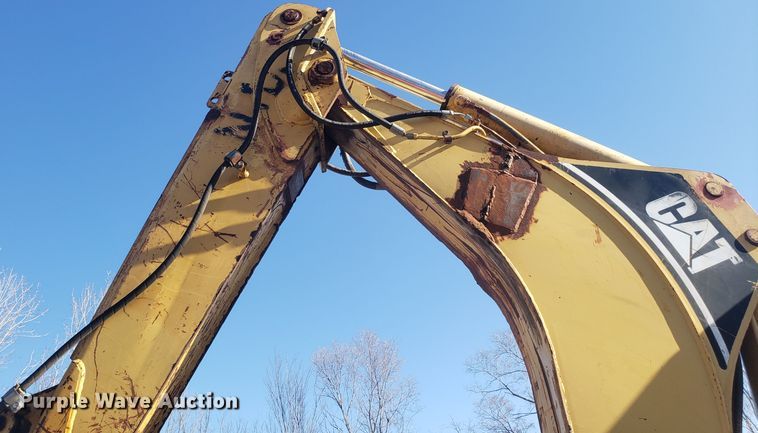 image for item GA9304 1993 Caterpillar 426B backhoe