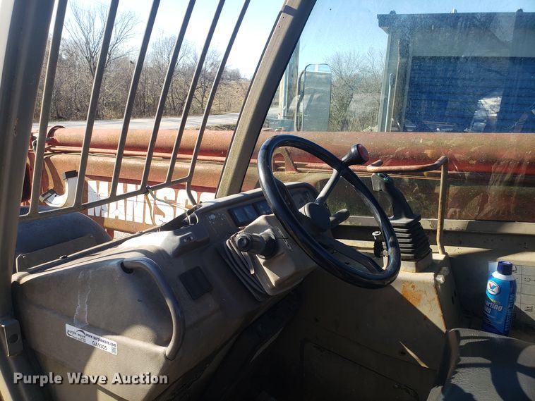 image for item GA9305 1998 Manitou MVT 1340L telehandler