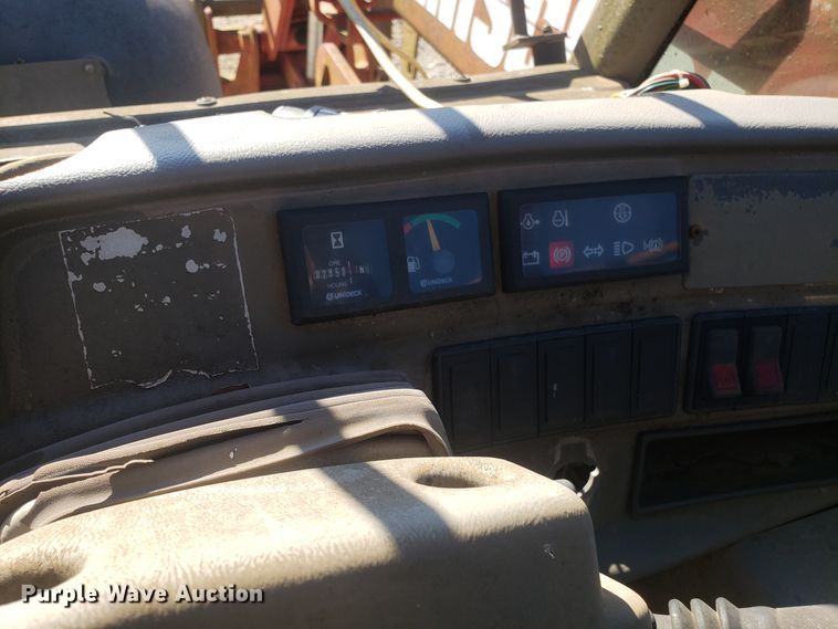 image for item GA9305 1998 Manitou MVT 1340L telehandler