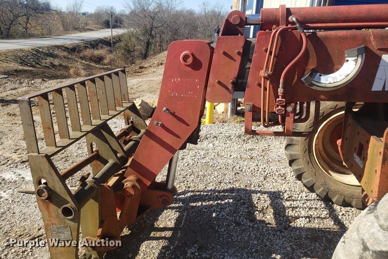 image for item GA9305 1998 Manitou MVT 1340L telehandler