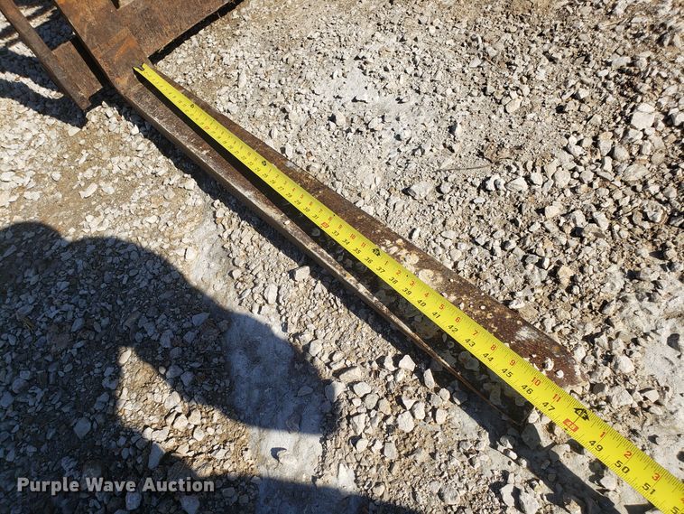 image for item GA9305 1998 Manitou MVT 1340L telehandler