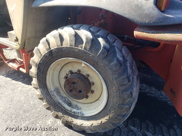 image for item GA9305 1998 Manitou MVT 1340L telehandler