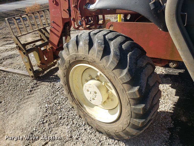 image for item GA9305 1998 Manitou MVT 1340L telehandler