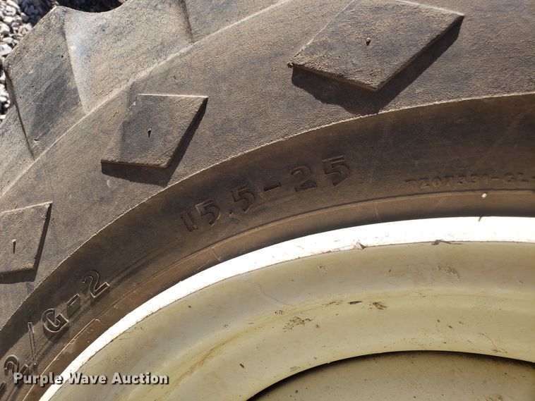 image for item GA9305 1998 Manitou MVT 1340L telehandler