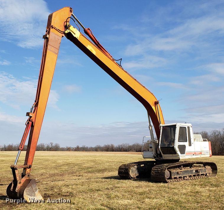 image for item GA9321 1981 Link Belt LS-2800 long reach excavator