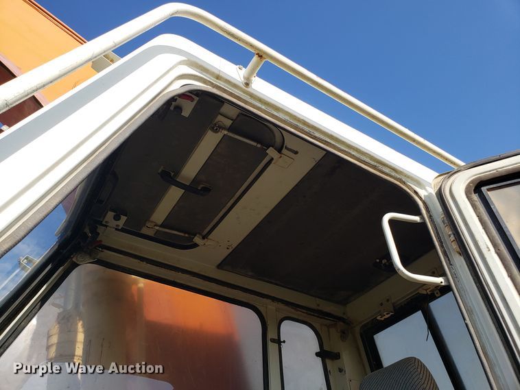 image for item GA9321 1981 Link Belt LS-2800 long reach excavator