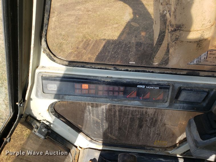 image for item GA9321 1981 Link Belt LS-2800 long reach excavator