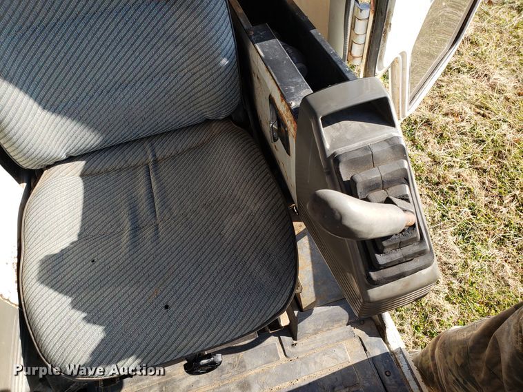 image for item GA9321 1981 Link Belt LS-2800 long reach excavator